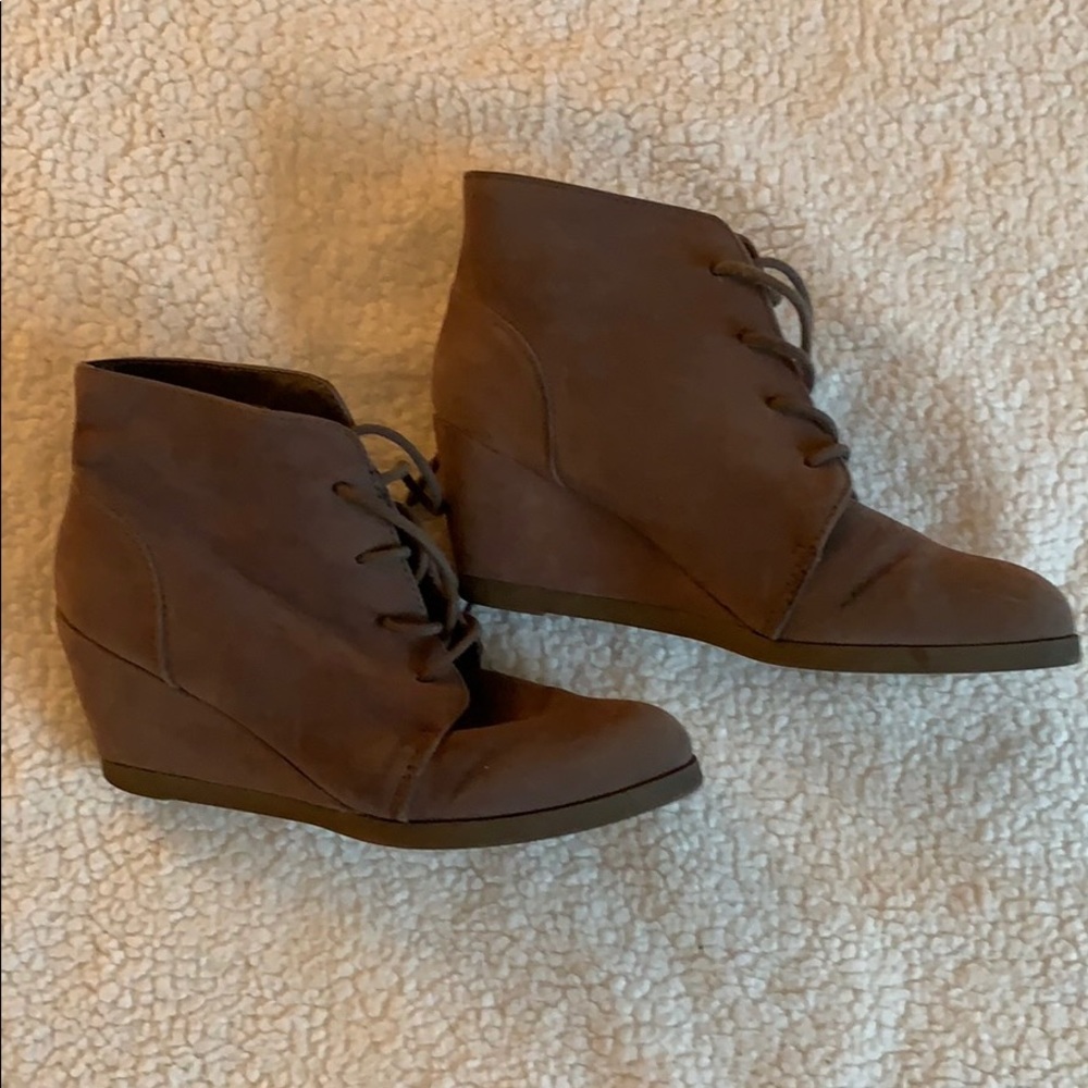 Madden Girl Grey Suede Wedges